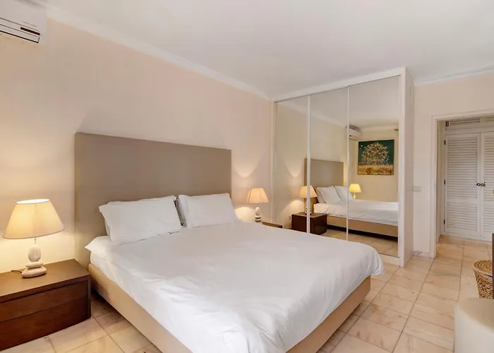 Tennis View Lägenhet