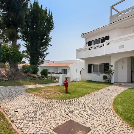 Apartament Tennis View *