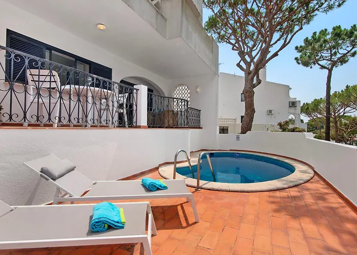 Tennis View Apartament *