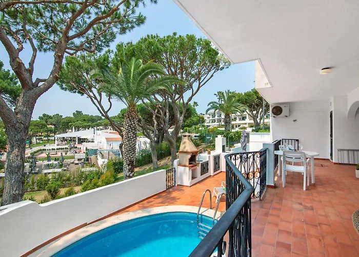 Tennis View Apartament *